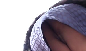 女の子は自宅でインストラクターと寝ていた 女性 専用 の エロ 動画