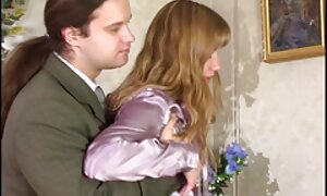 ストッキングとビキニは情熱的なセック 女性 の アダルト ビデオ