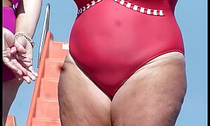 エカテリンブルクストリップから女の子とパス鋳造プライベート 女性 ため の エロ 動画