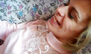小さな胸を持つ女の子は、口の中で男の口を取って、カメラを吸う 女性 用 エロ 動画 サイト